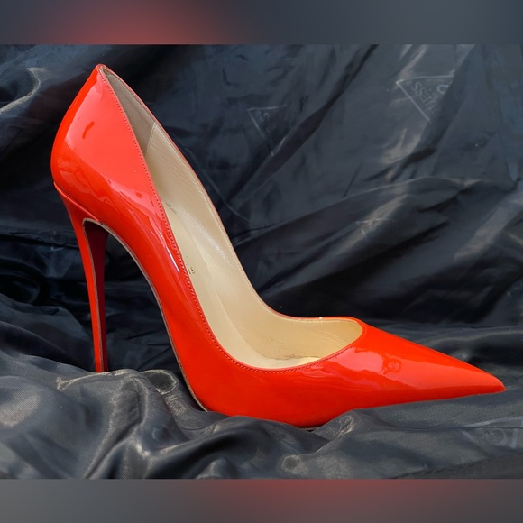 CHRISTIAN LOUBOUTIN heels - Picture 6 of 8